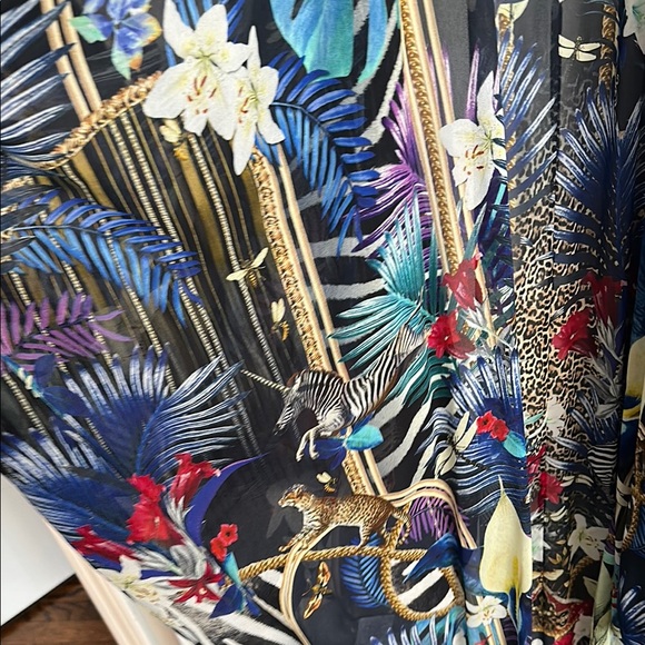 Camilla Elegant Multicolor Kimono Robe - Picture 6 of 9